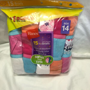 Hanes Girls’ Tagless Briefs Pack of 15 Size 14